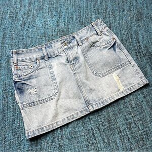 Vintage Y2K American Eagle Denim Mini Skirt Flap Pockets Low Rise Women's Size 6